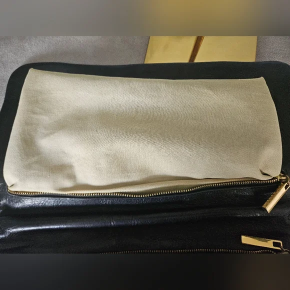 TORY BURCH Bombe Reva Clutch Bag! - Picture 10 of 11